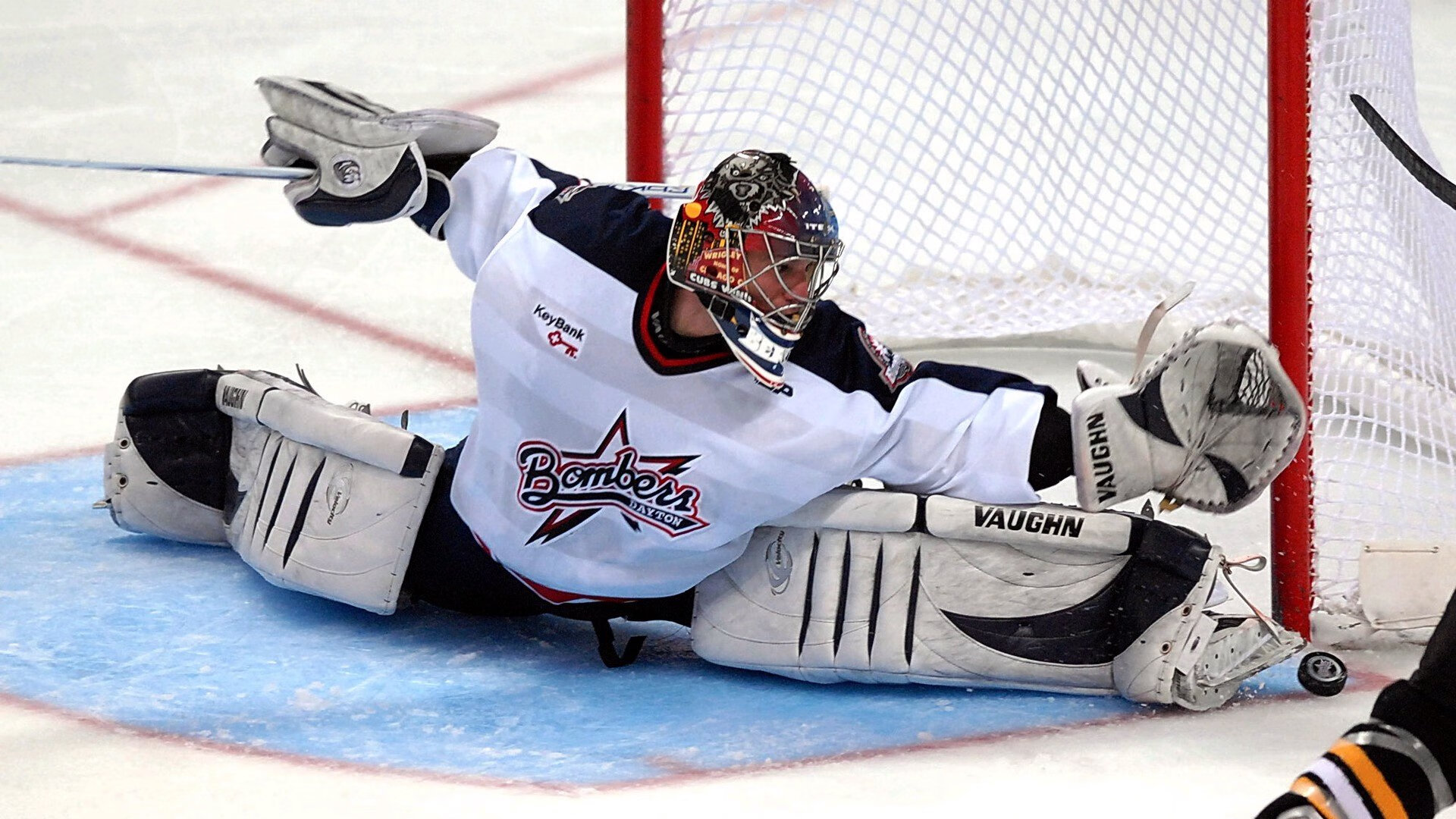 全国大学生越野赛 冬季赛段穿越林海雪原 参赛者直呼“又冷又爽”